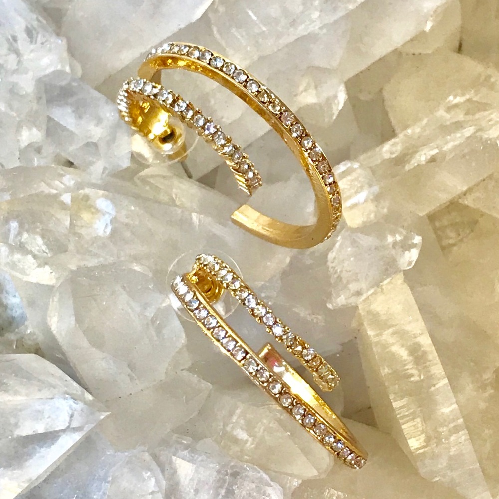 π« Zara Multi Layered Hoops π« - Picture 6 of 8
